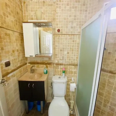Appartamento Merkezde Kiralik Full Esyali Tripleks Daire Belek